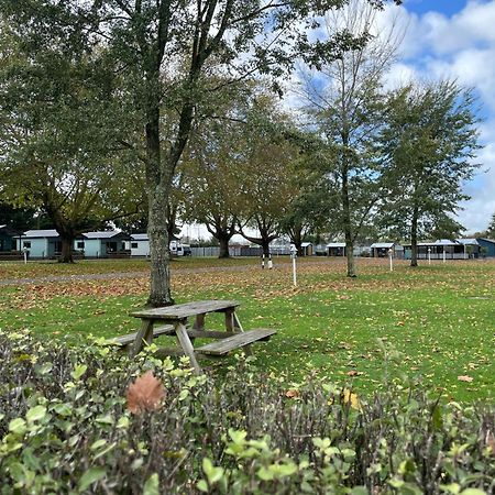Cambridge Top 10 Holiday Park Kültér fotó