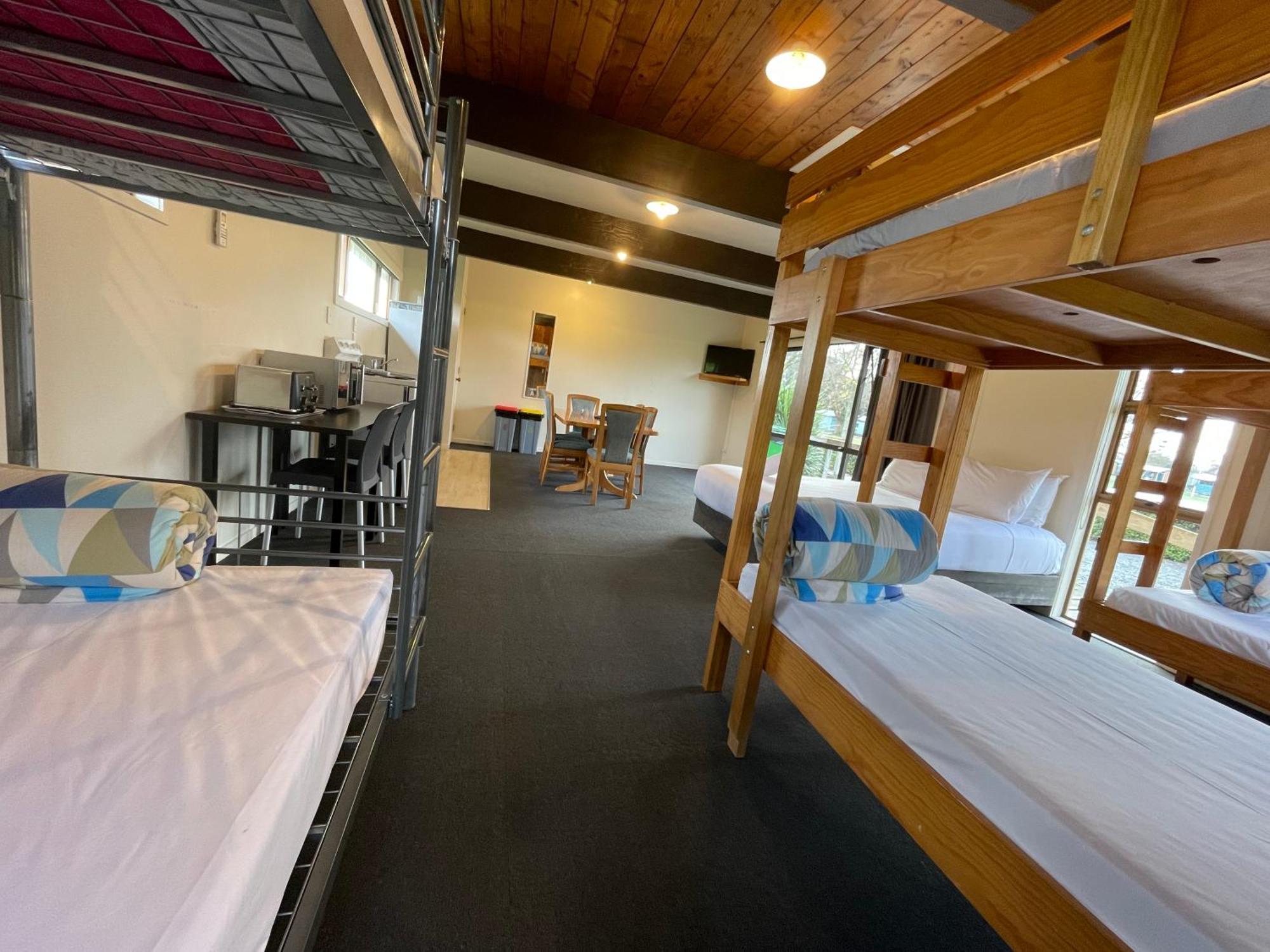 Cambridge Top 10 Holiday Park Szoba fotó